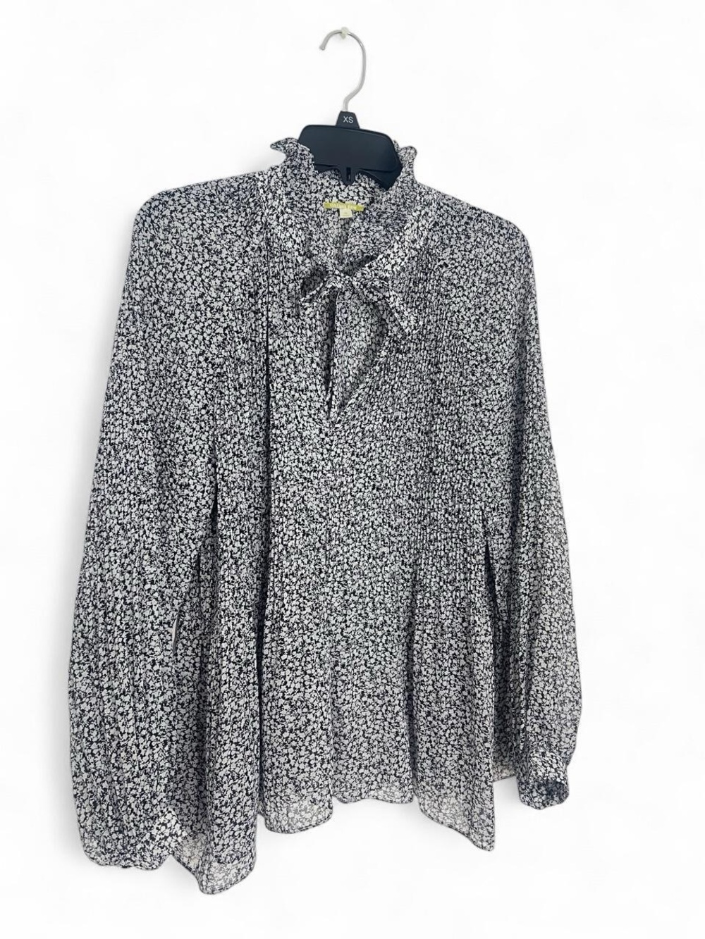 Gianni Bini black and white ditsy floral print blouse with tie neck